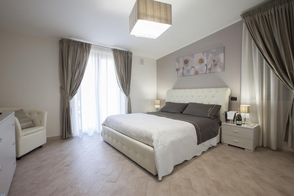 Amira Luxury Apartments Santa Maria Capua Vetere Exterior photo